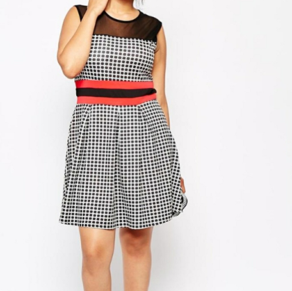 Contrast Waist Dress (Sorry Not Taking Offers)